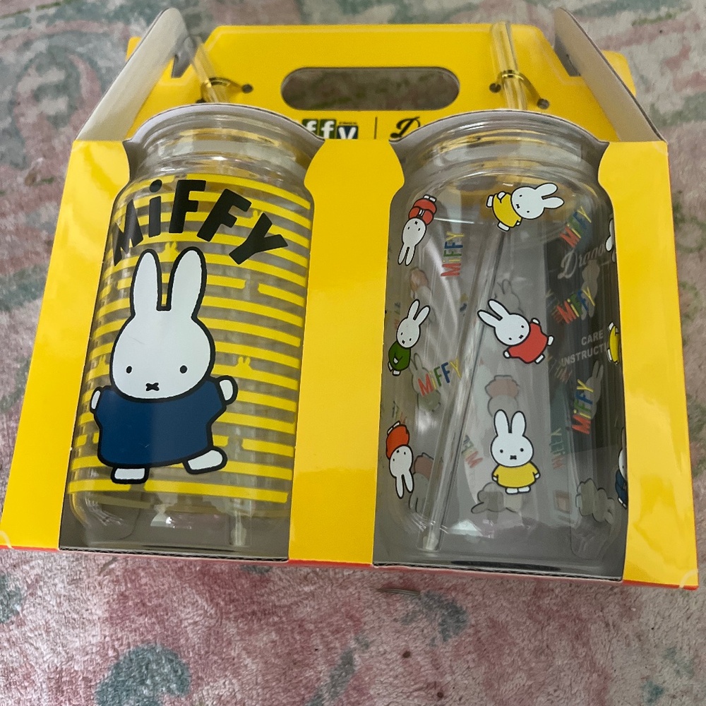 NWT Miffy glasses with straw